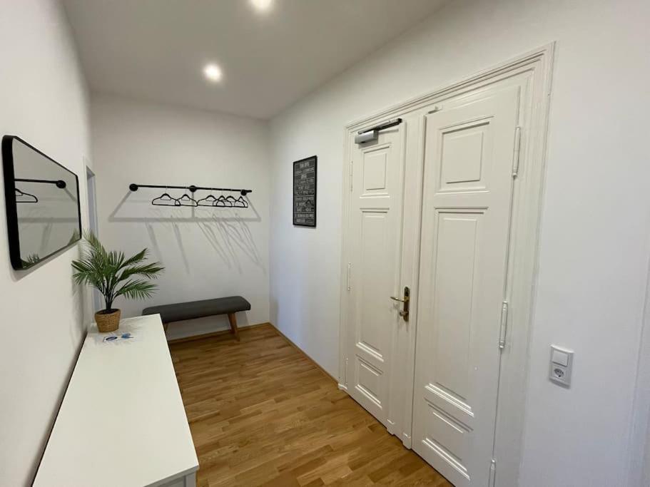#Attraktive Altbauwohnung Im Leipziger Zentrum 1 Og Links Екстер'єр фото
