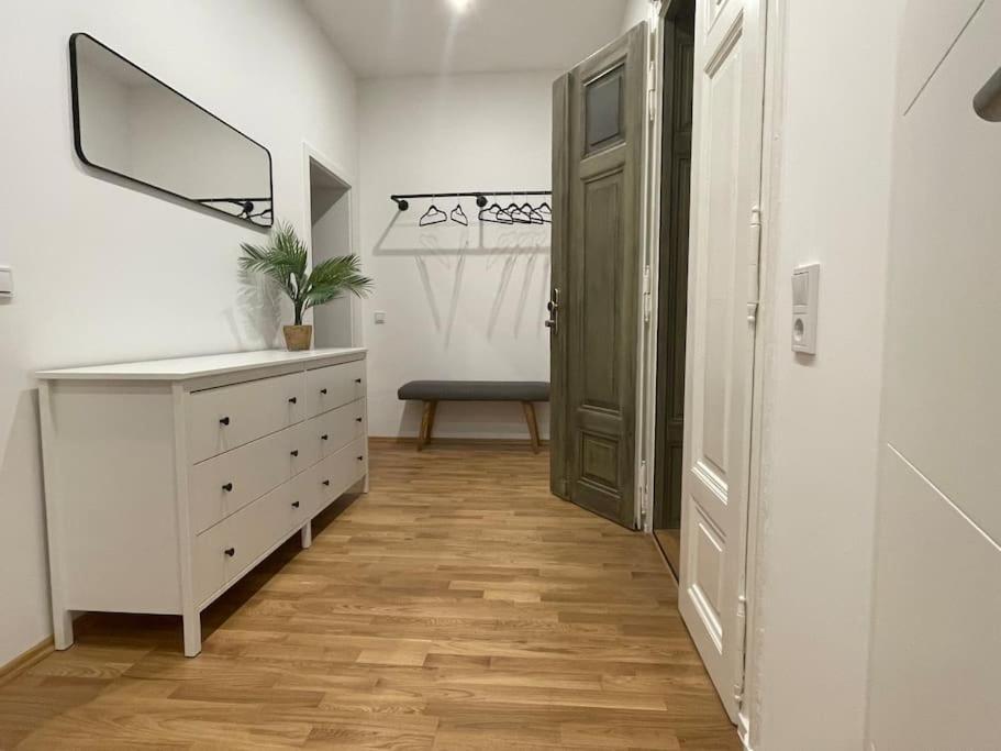 #Attraktive Altbauwohnung Im Leipziger Zentrum 1 Og Links Екстер'єр фото